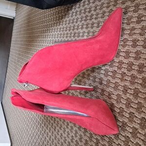 Jessica Simpson red heels, 8.5